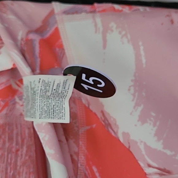 Old Navy 2 Pieces! Summer tank& leggings fits Med to Lrg. One Only Ignore Other - Picture 6 of 6